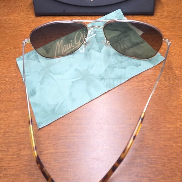 Maui Jim Cliff House Aviator Sunglasses – MP-SG – Polarized MauiPure Lenses - Picture 5 of 6